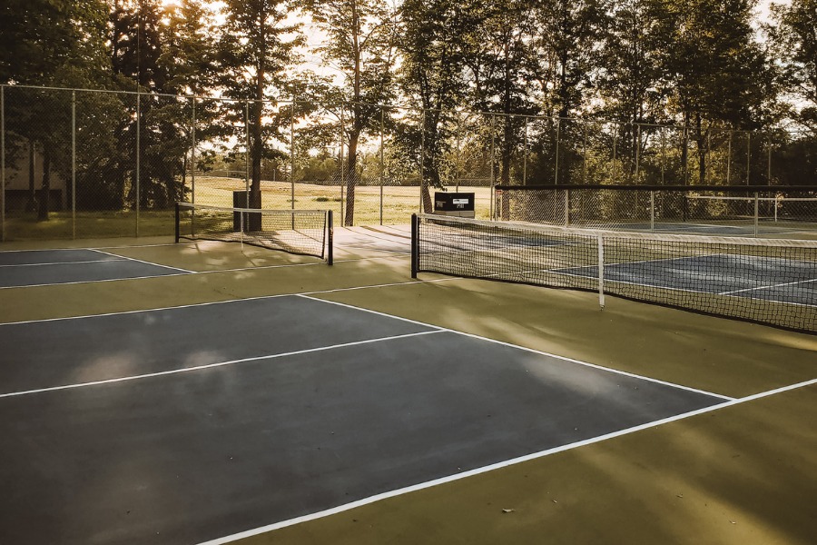 Merivale Gardens Neighbourhood Tennis court amenities