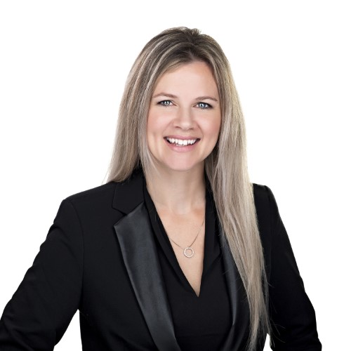 Renee-MacDonald-Director-Marketing2-Custom-