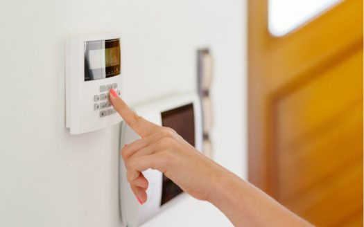 Home security tips when you're on vacation